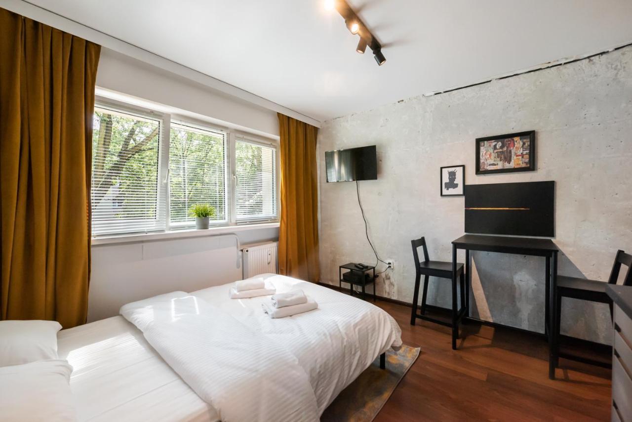 Ochota Funky Studio Apartment Warsawa Bagian luar foto